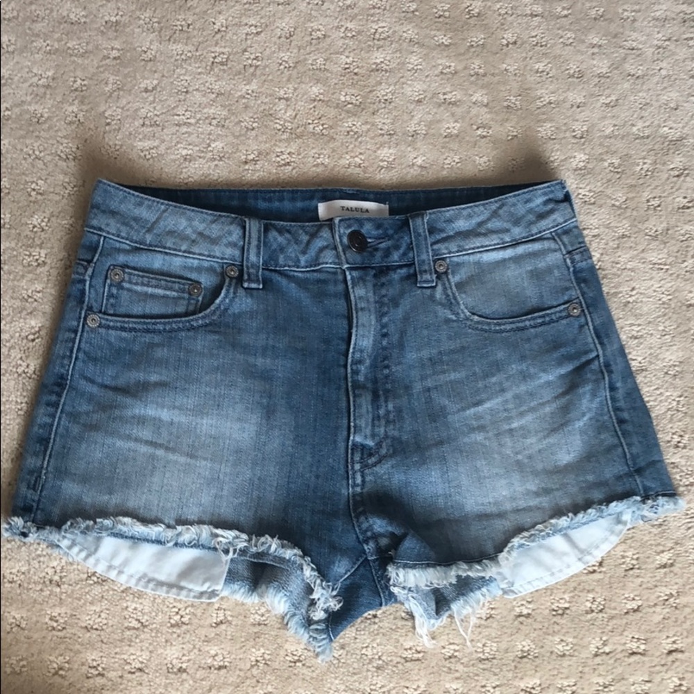 Aritiza Talula denim shorts